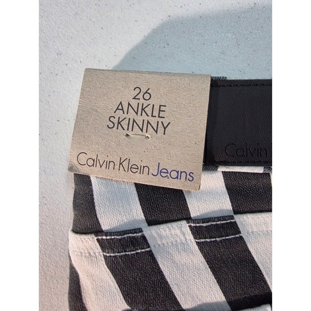 Calvin Klein Jeans Black White Stripe Ankle Skinny Womens Size 26 Pants - Picture 4 of 8